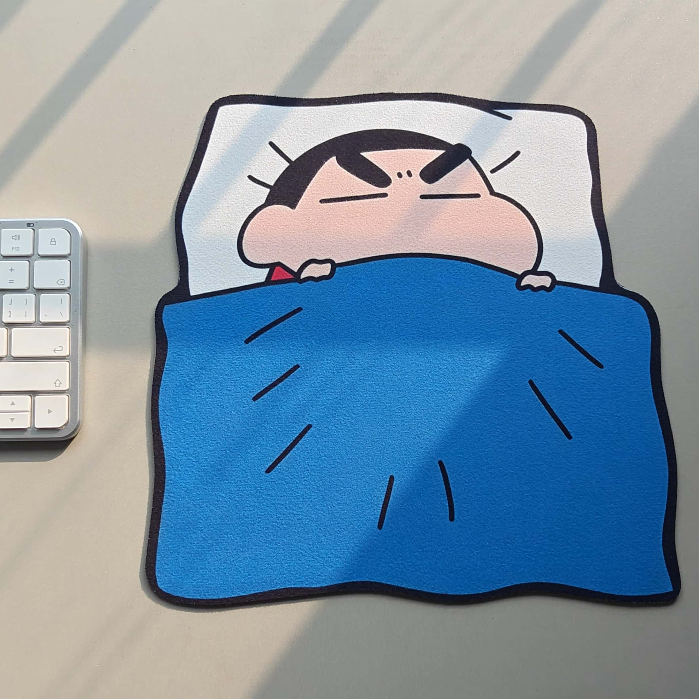 Desk Setup Rug - แผ่นรองเมาส์ลายการ์ตูน Crayon Shinchan น่ารัก ลดราคาพิเศษ ฐานยางกันลื่น