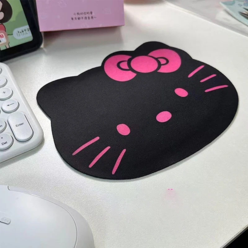 แผ่นรองเมาส์ลายการ์ตูนเฮลโลคิต - Desk Setup Rug บทวิจารณ์และราคา